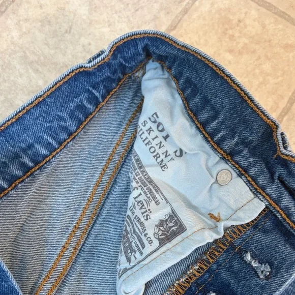 Levi's 501’s - Picture 2 of 3